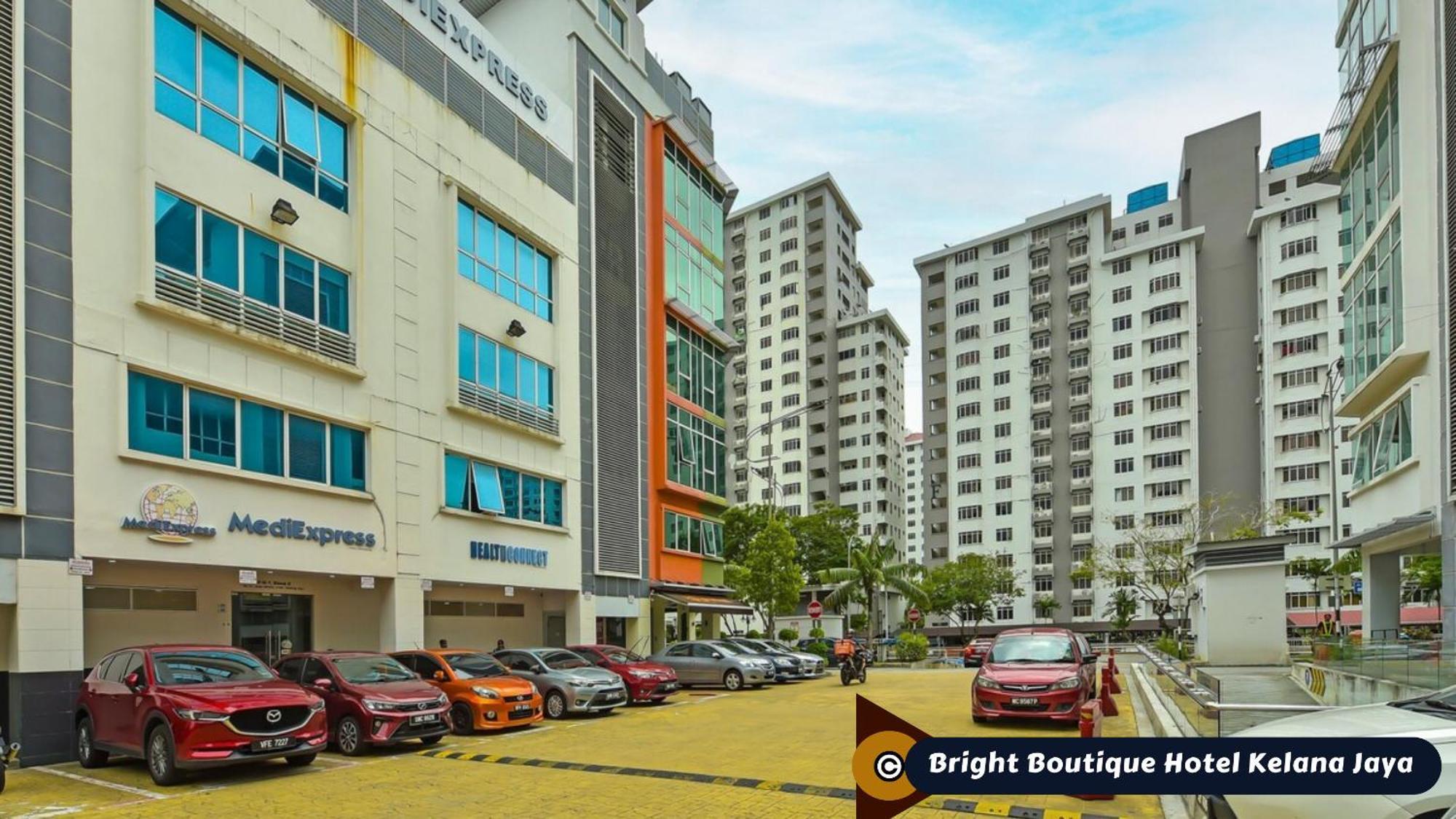 Bright Boutique Hotel Kelana Jaya ペタリンジャヤ エクステリア 写真